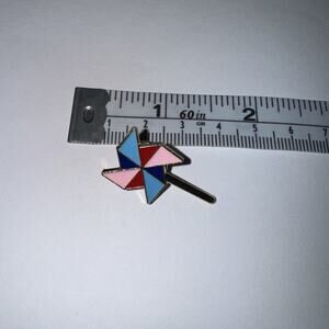 Pinwheel Pin Brooch